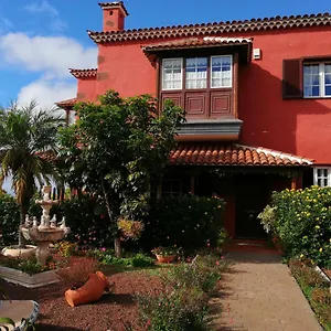 https://villa-la-victoria.adeje-hotels.com